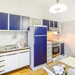 Feriehus 6 Bedroom Stunning In