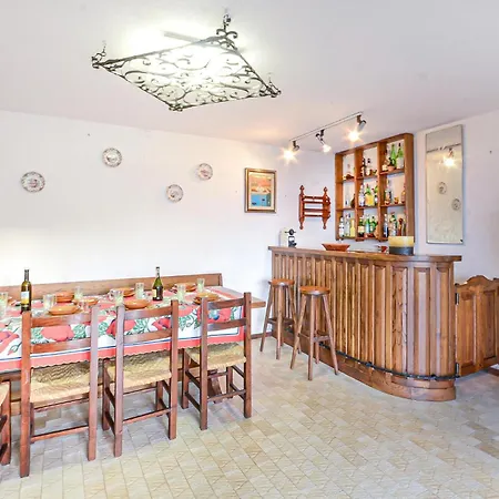 6 Bedroom Stunning In Feriehus *