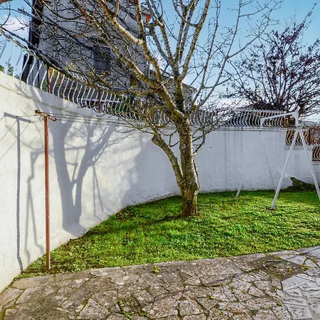 6 Bedroom Amazing In Сasa de vacaciones *