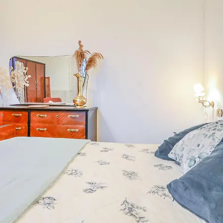 6 Bedroom Amazing In Сasa de vacaciones